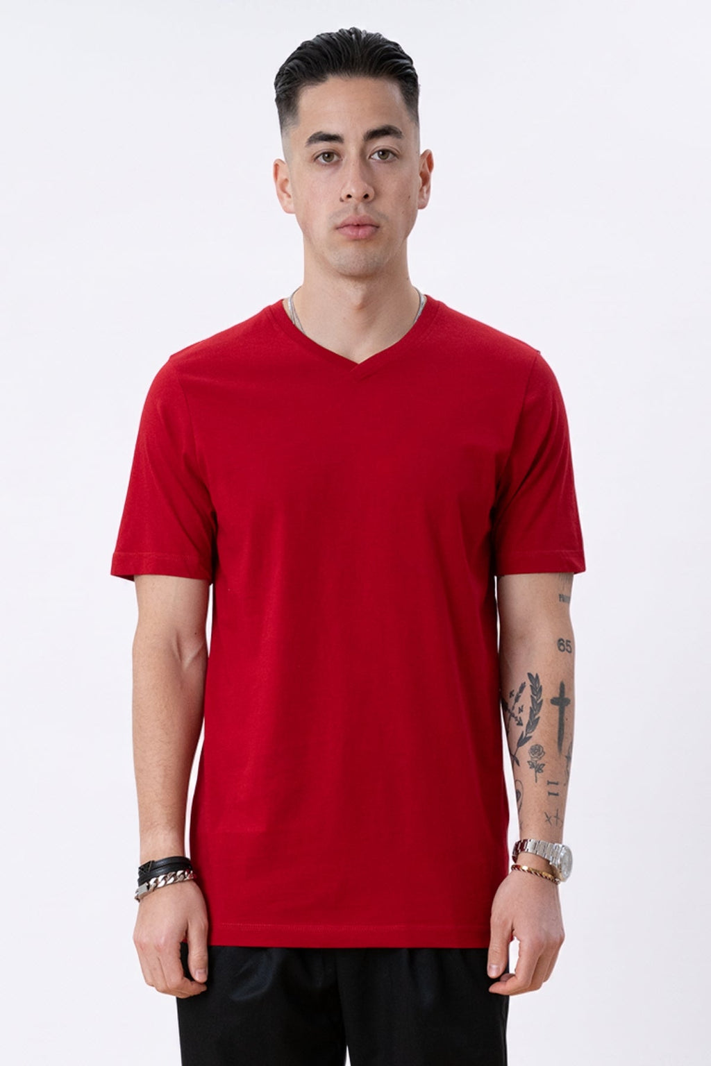 Basic T-shirt με λαιμόκοψη σε κόκκινο χρώμα