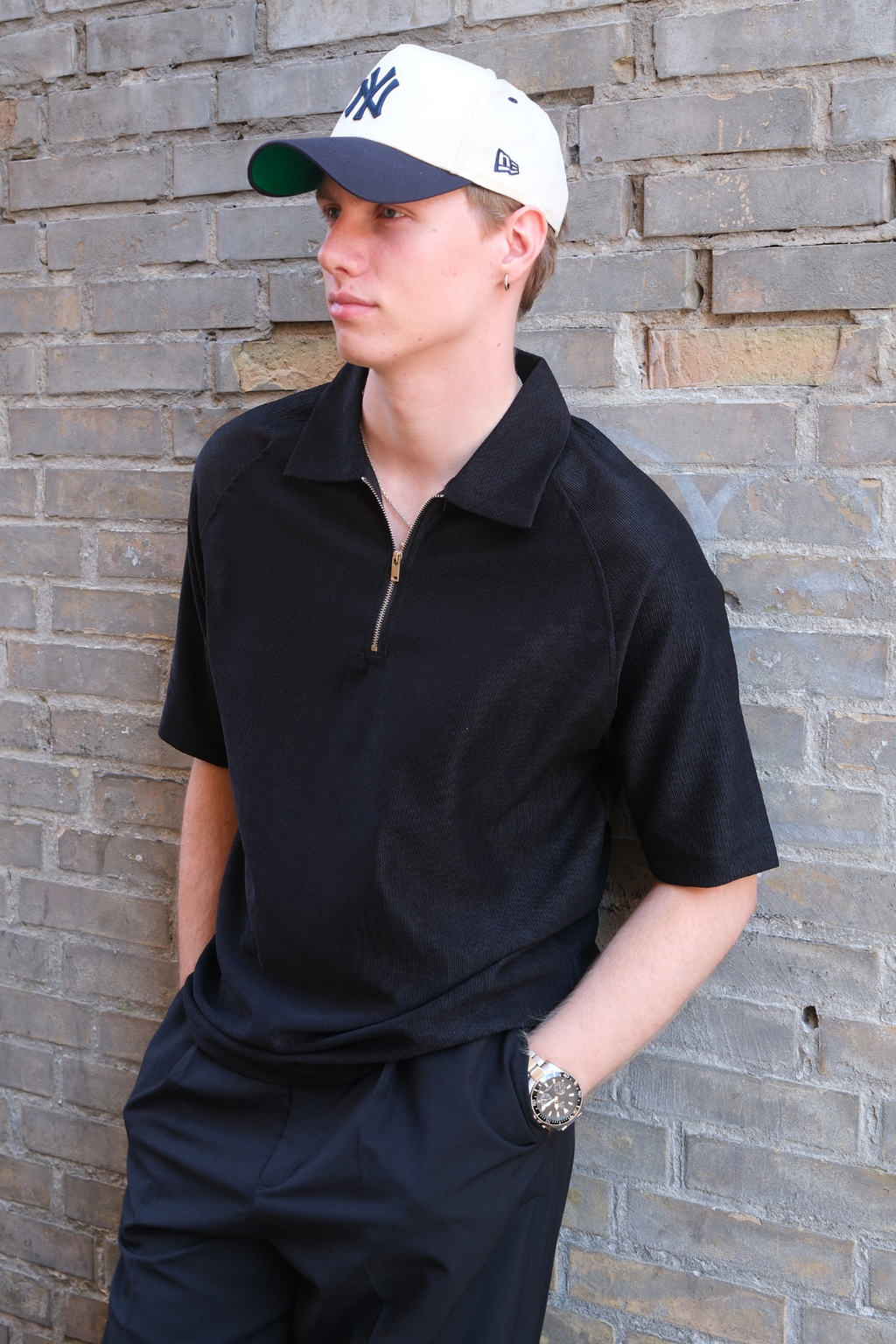 Enzo Short Sleeve Half Zip - Black