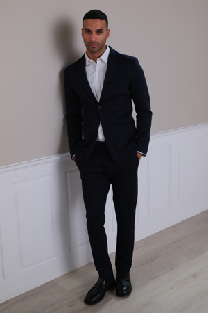 The Original Performance Suit Regular Fit – (Black)