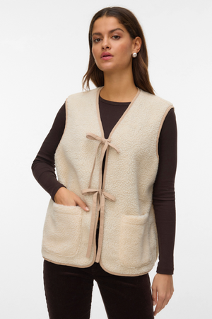 Cleo Short Waistcoat - Oatmeal