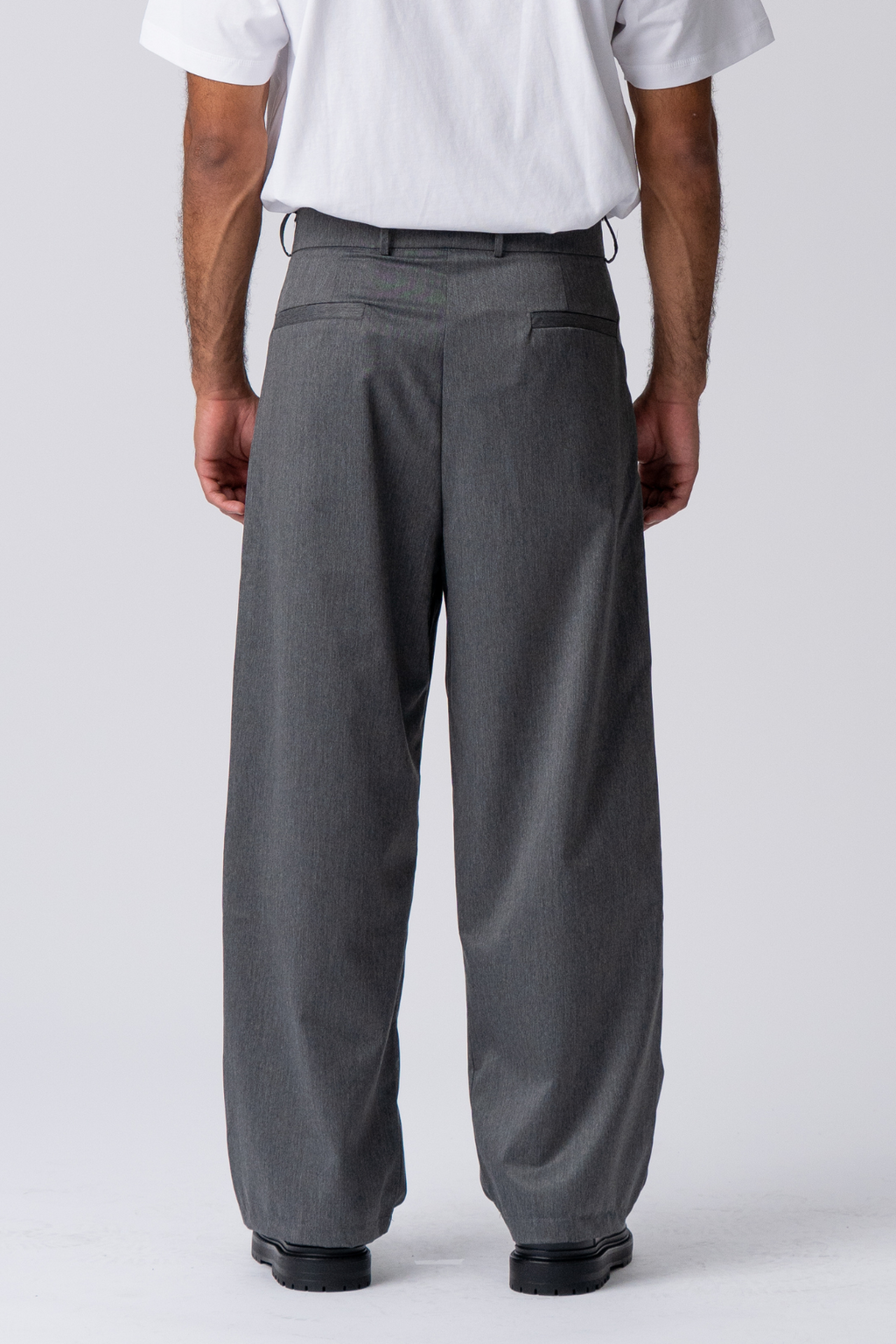 Performance Pants Wide Fit - ανοιχτό γκρι