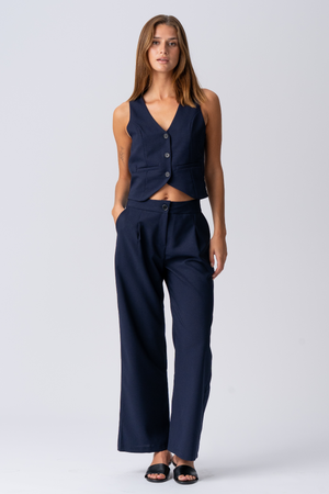 Natalie Vest - Πολεμικό Ναυτικό