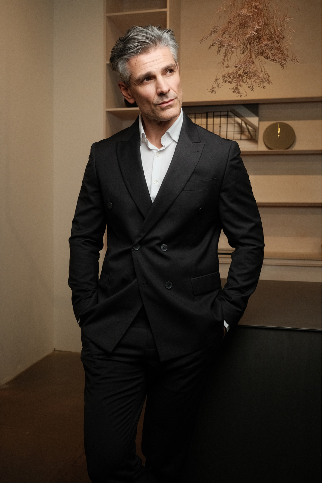 Premium Double-breasted Blazer - Black