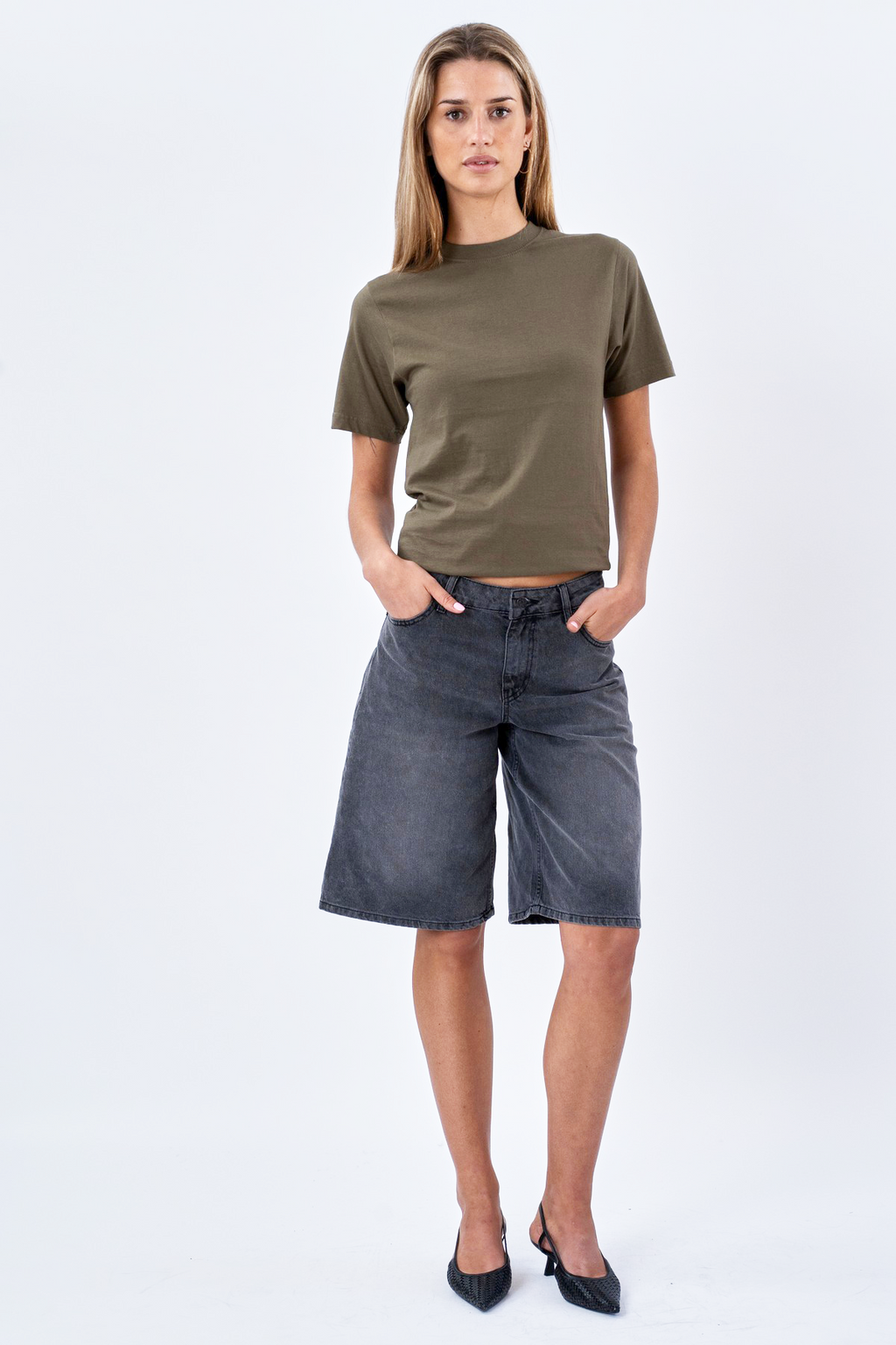 Boyfriend Tee - Army Green