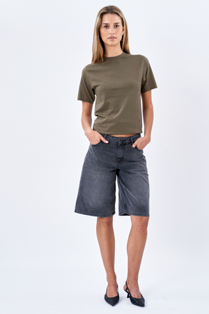 Boyfriend Tee - Army Green