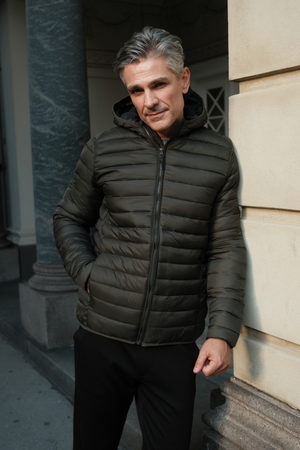 Ελαφρύ μπουφάν με κουκούλα - Ελιά