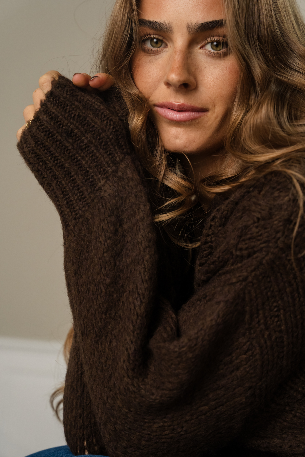 Botton Knit - Brown