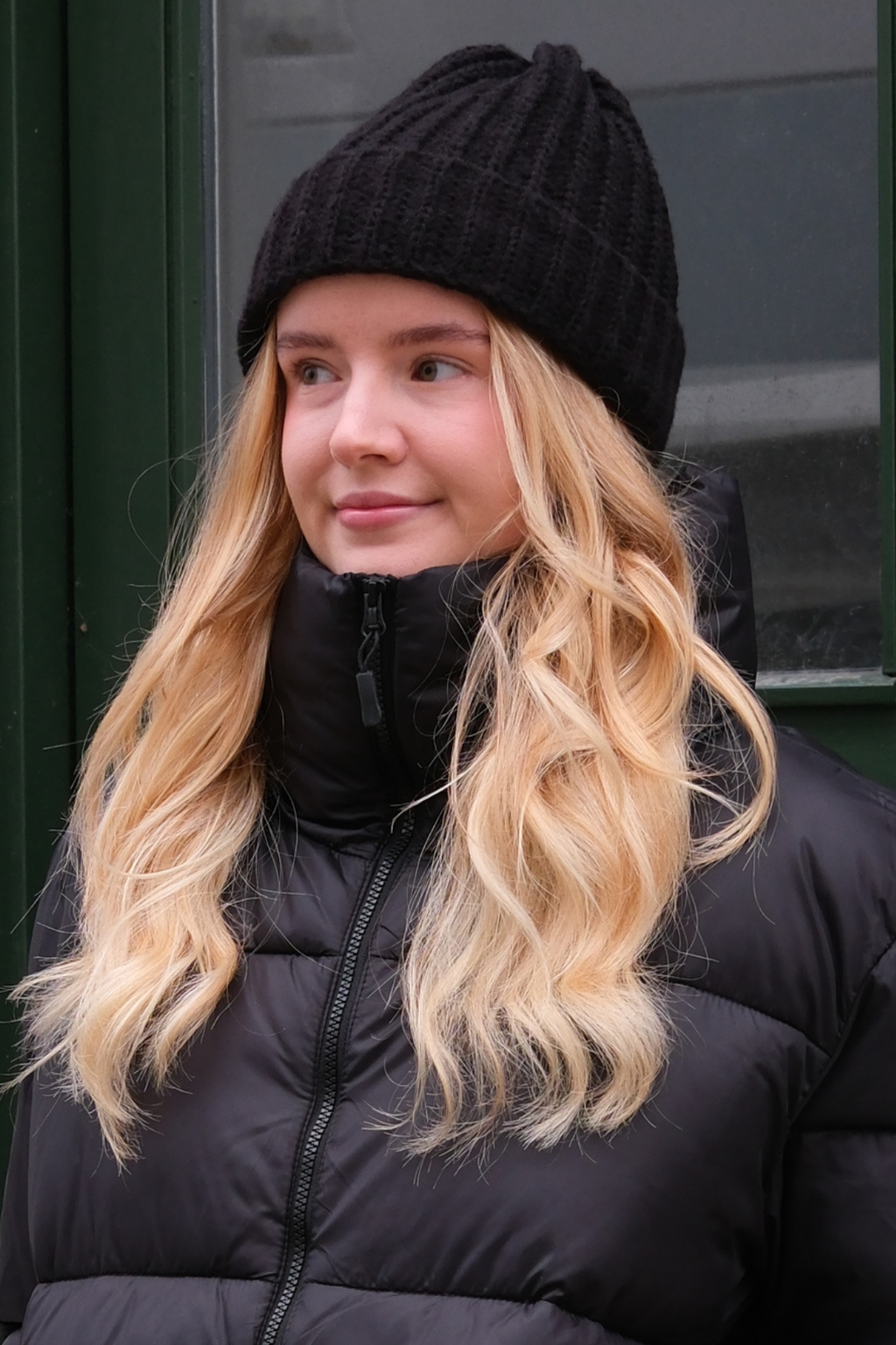 Ribbed Beanie - Black