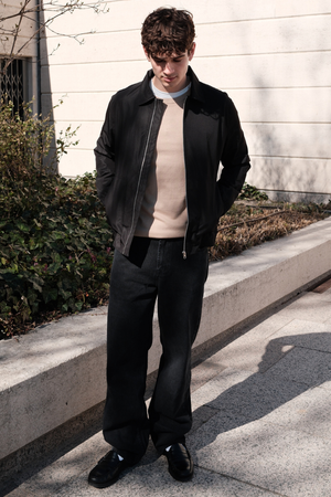 Short Zip Jacket - Black