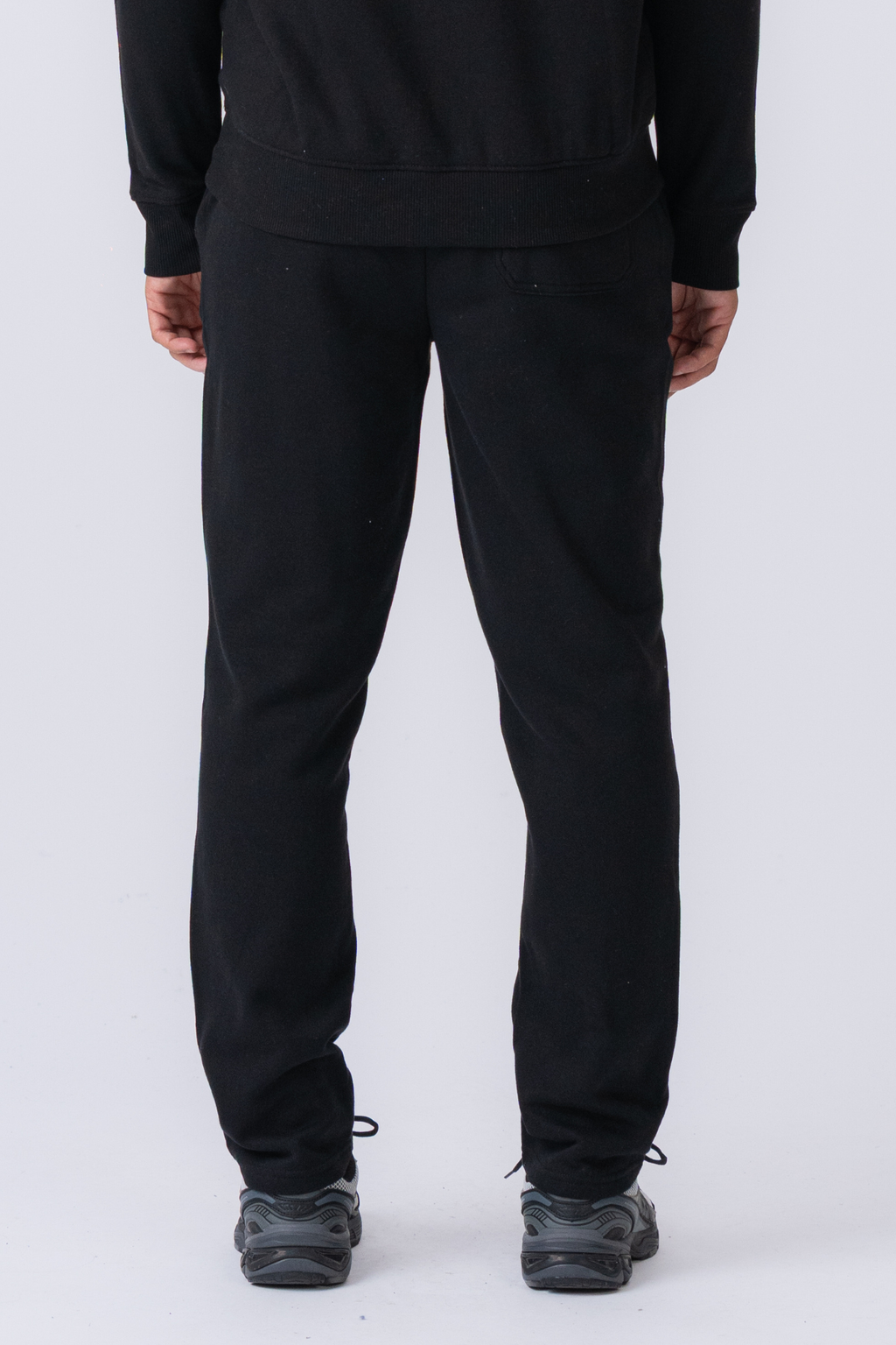 Essential Sweatpants - Black