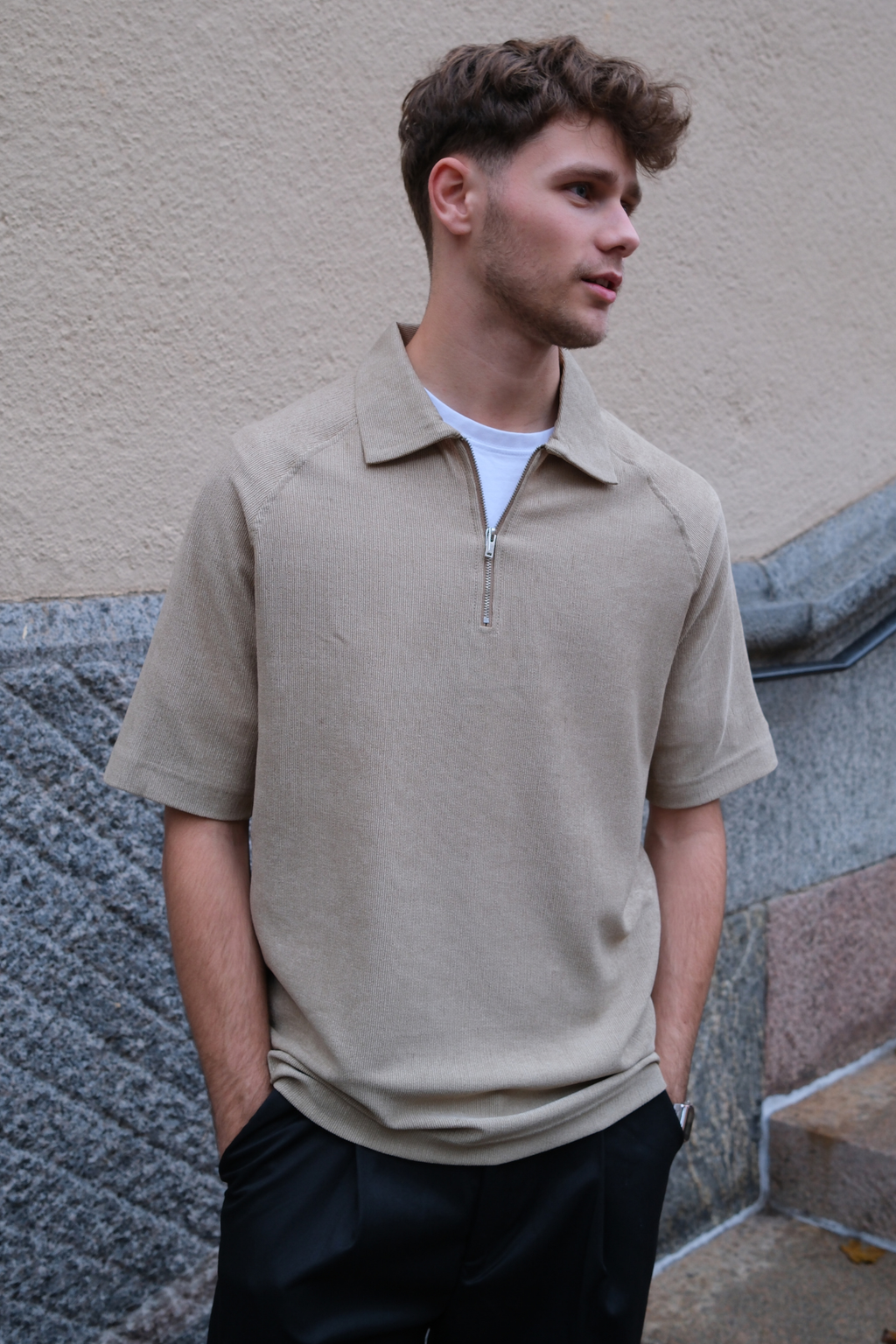 Enzo Short Sleeve Half Zip - Khaki