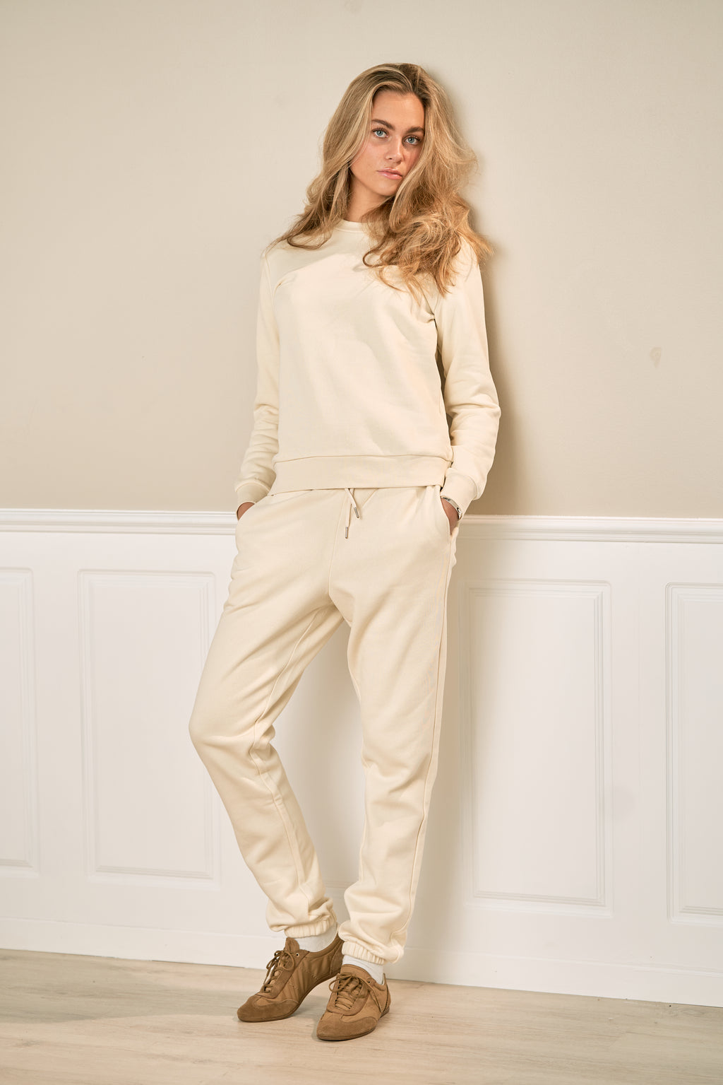 Basic Snowsuit with Crewneck (Light Beige) - Πακέτο (Γυναίκες)