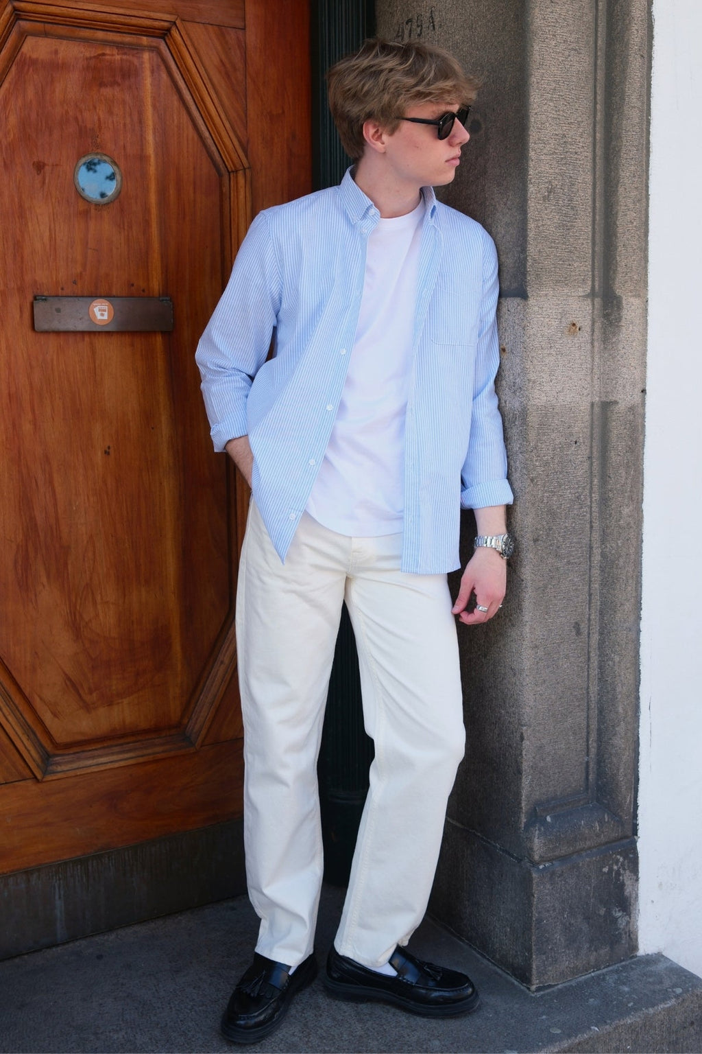 Noah Loose Fit Jeans - White Denim