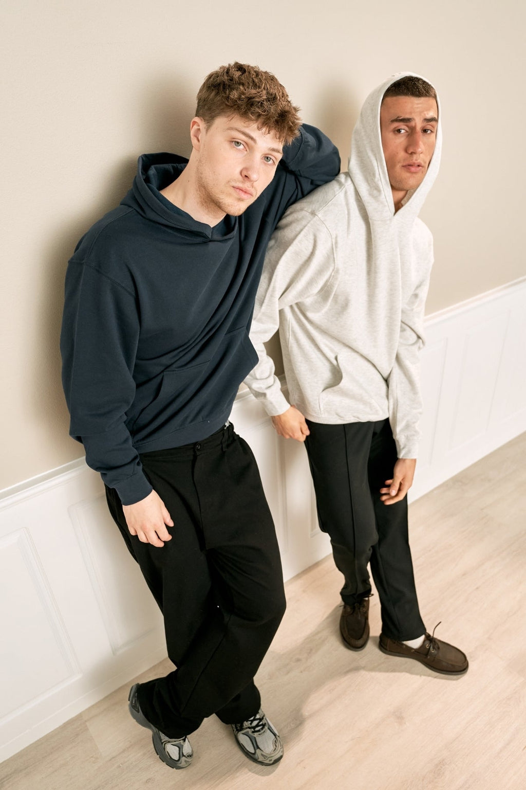 Hoodie χωρίς drawstring - τέφρα γκρι