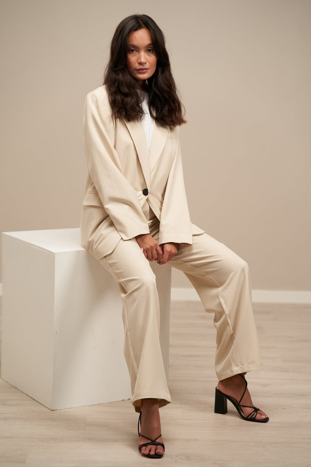 Oversized Suit (Beige) - Package Deal (V.I.P)