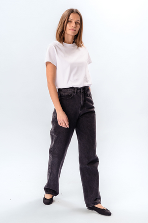 The Original Performance Loose Jeans - Washed Black Denim