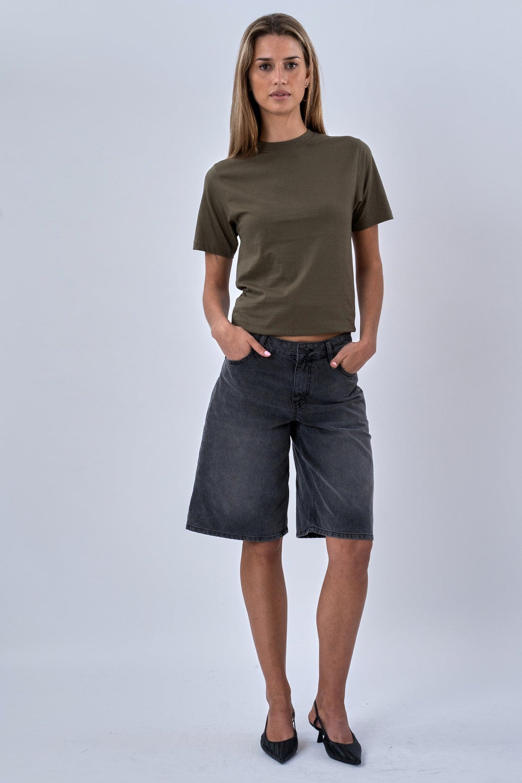 Boyfriend Tee - Army Green