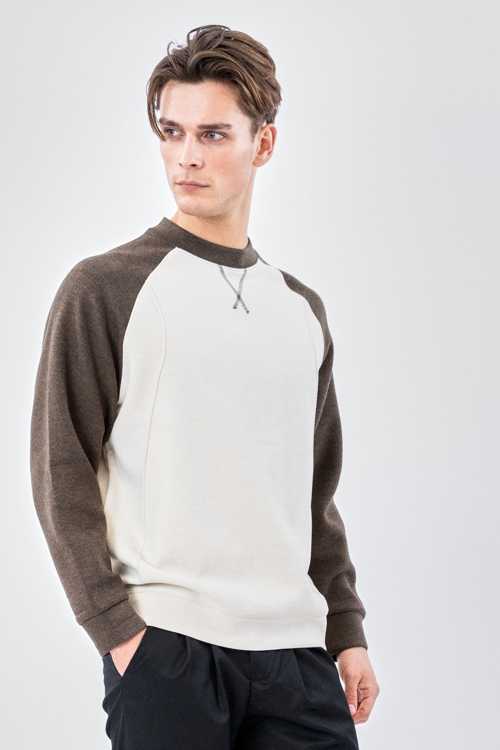 Crewneck Raglan Sleeve Sweater - Apricot