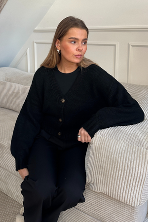 Ζακέτα με V λαιμόκοψη - Μαύρη