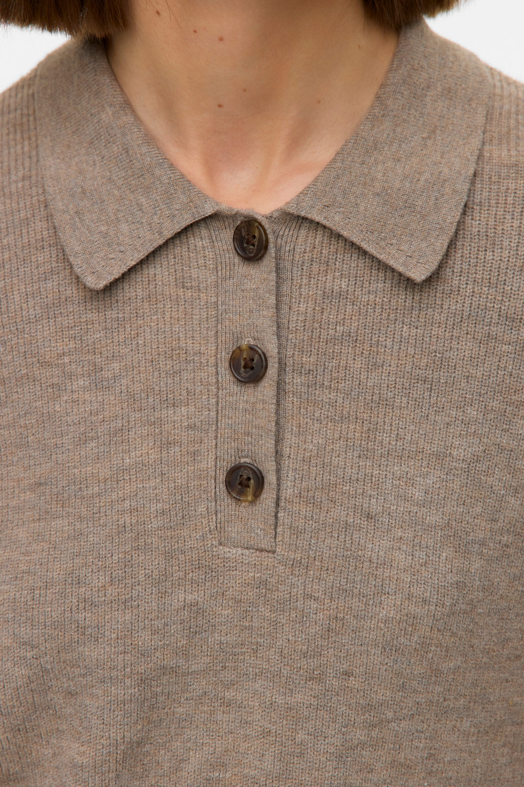 Συναρπαστικό Πόλο Πόλο Λαιμού - Ασημένιο Βιζόν