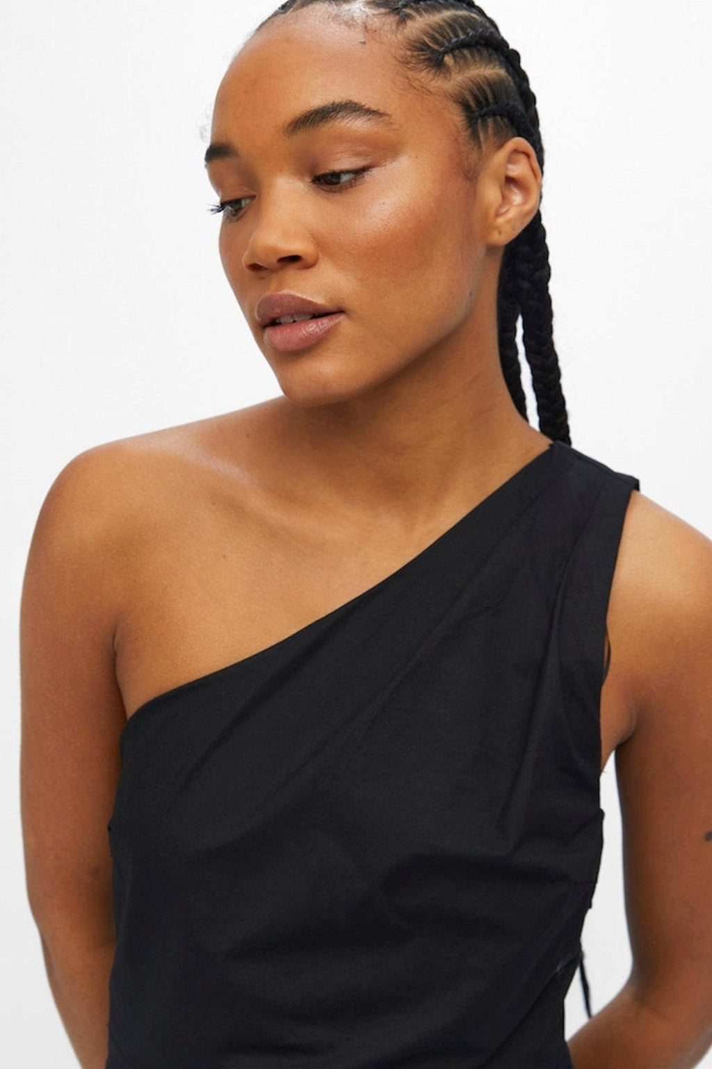 Olga Kort Kjole - Ταξινόμηση