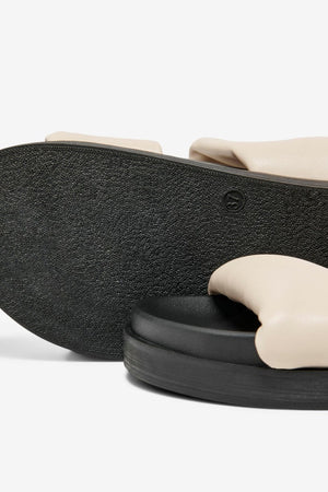 Minnie Sandaler - μπεζ