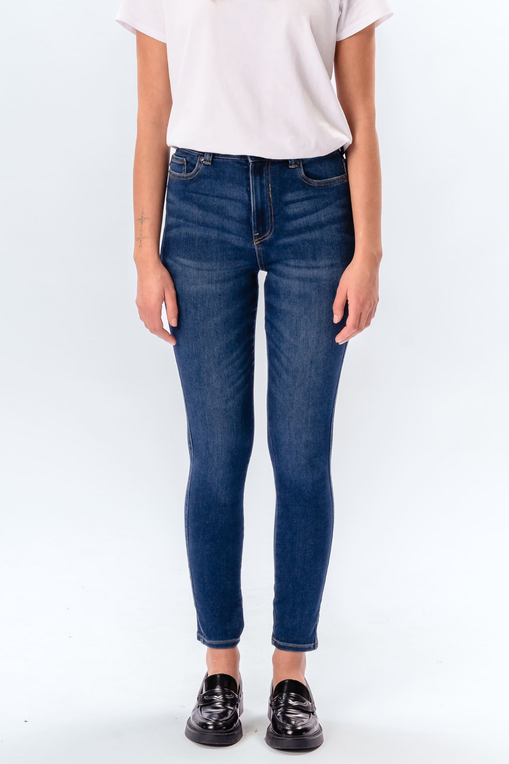 The Original Performance Skinny Jeans - Medium Blue Denim