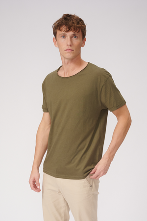 Deep Neck T -Shirt - Green Olive