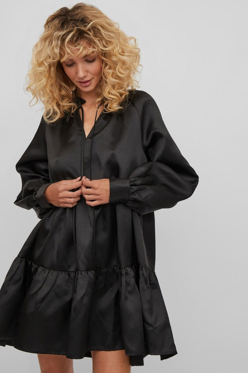 Shina Kort Kjole - Ταξινόμηση