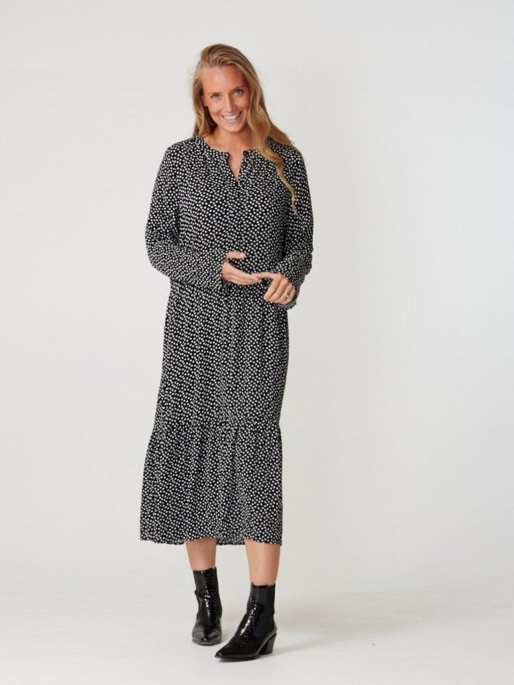 Anna long-sleeved dress - Black