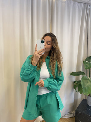 Chrilina Oversized Shirt - Simple Green - TeeShoppen Group™ - Formal Shirts & Blouses - PIECES