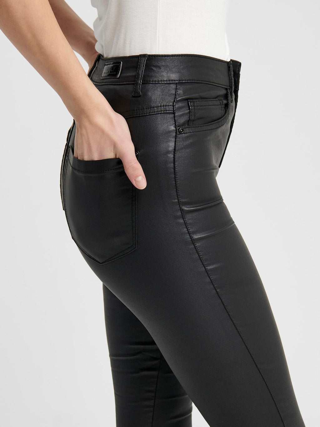 Royal Rock Coated Pants - Black