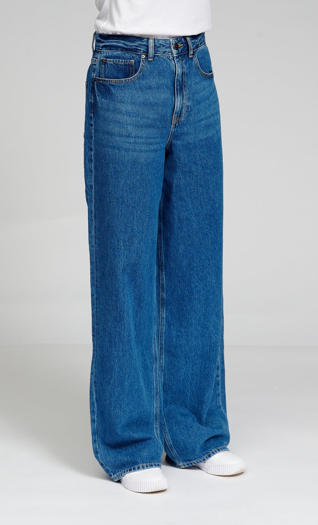 The Original Performance Wide Jeans - Medium Blue Denim